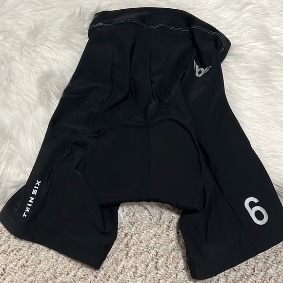 Twin Six Cycling Short - Picture 2 of 2